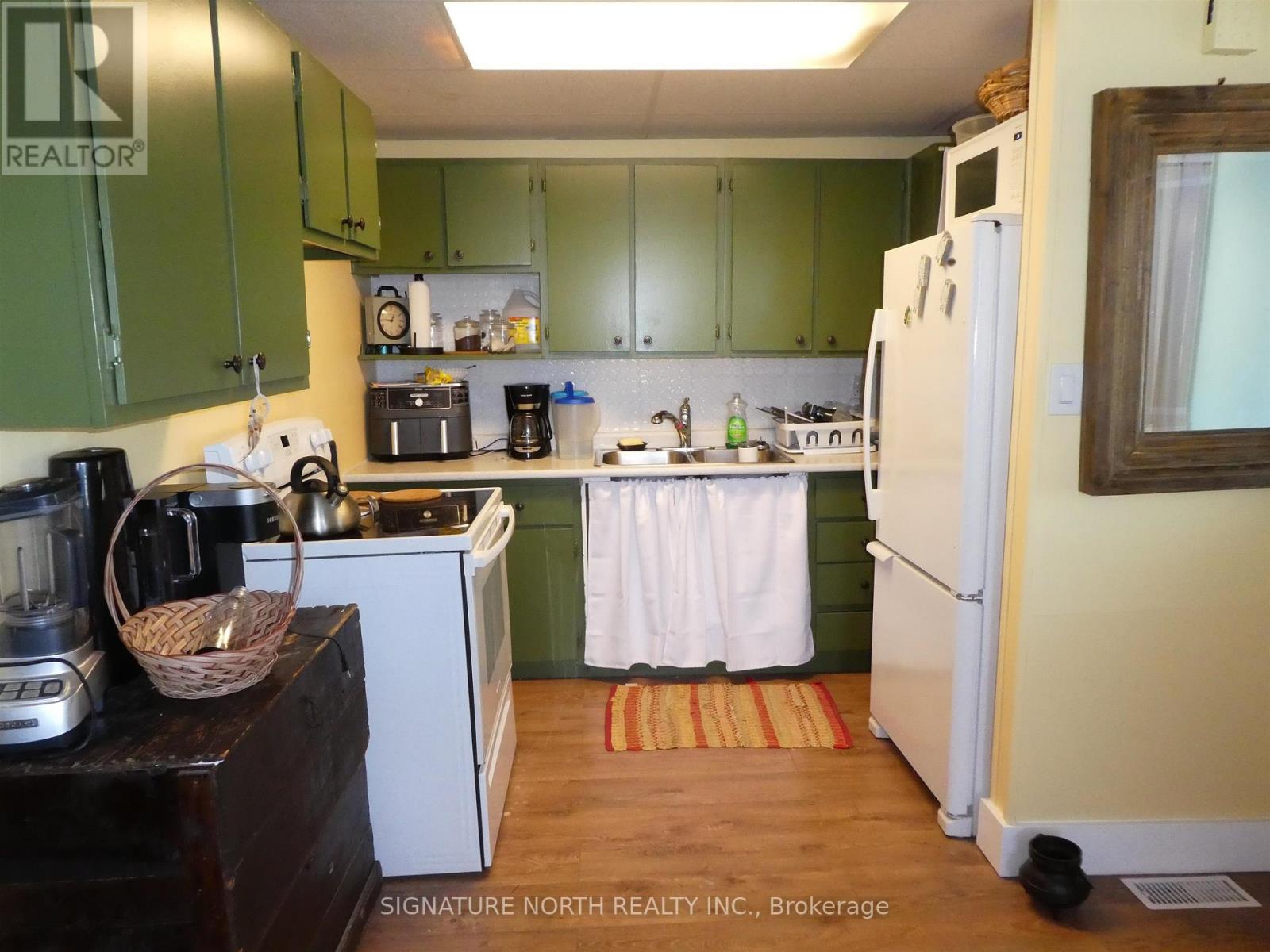 125 Kenogami, Greenstone, Ontario  P0T 2A0 - Photo 12 - X13468470
