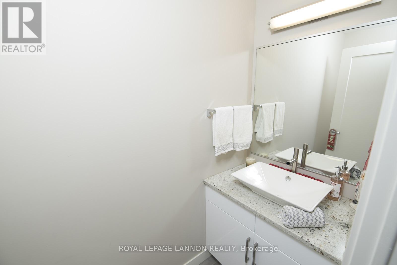 2260 Sleeping Giant Parkway, Thunder Bay, Ontario  P7A 0E7 - Photo 39 - X13473170