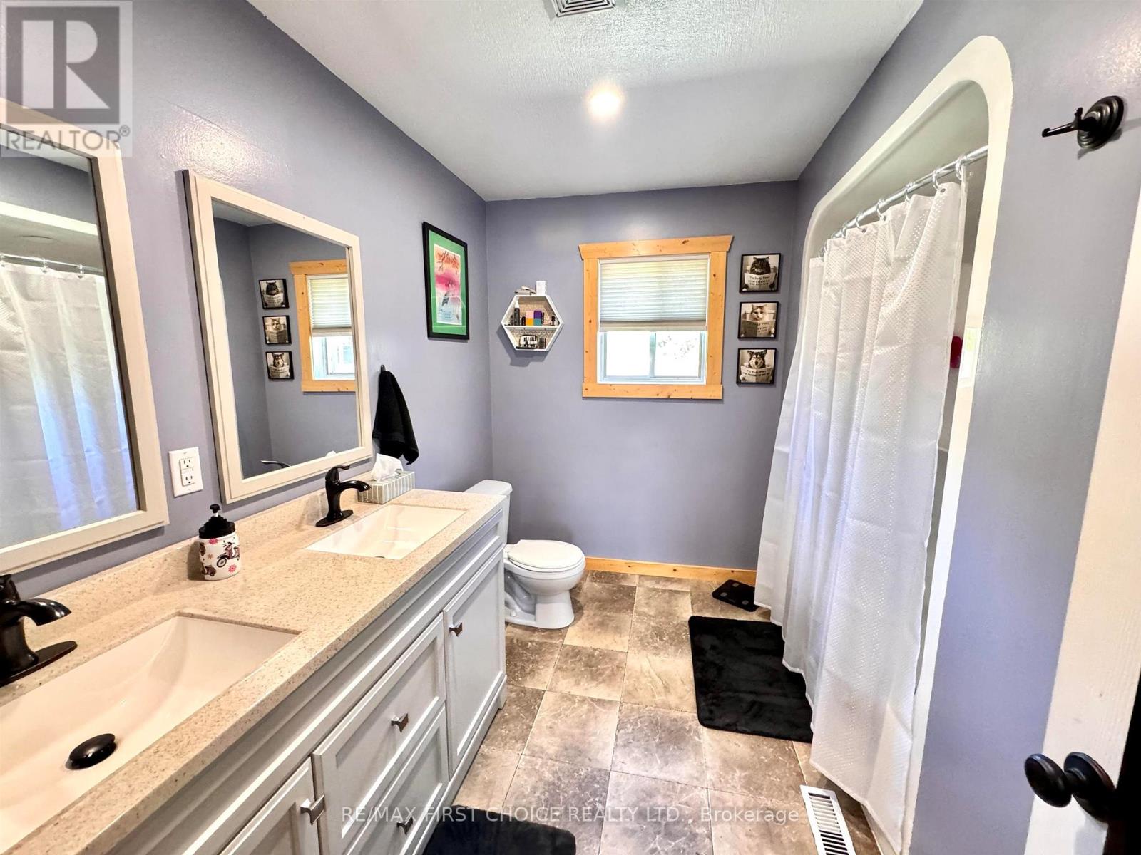 17 Kenora Road, Red Lake, Ontario  P0V 2M0 - Photo 23 - X13483740