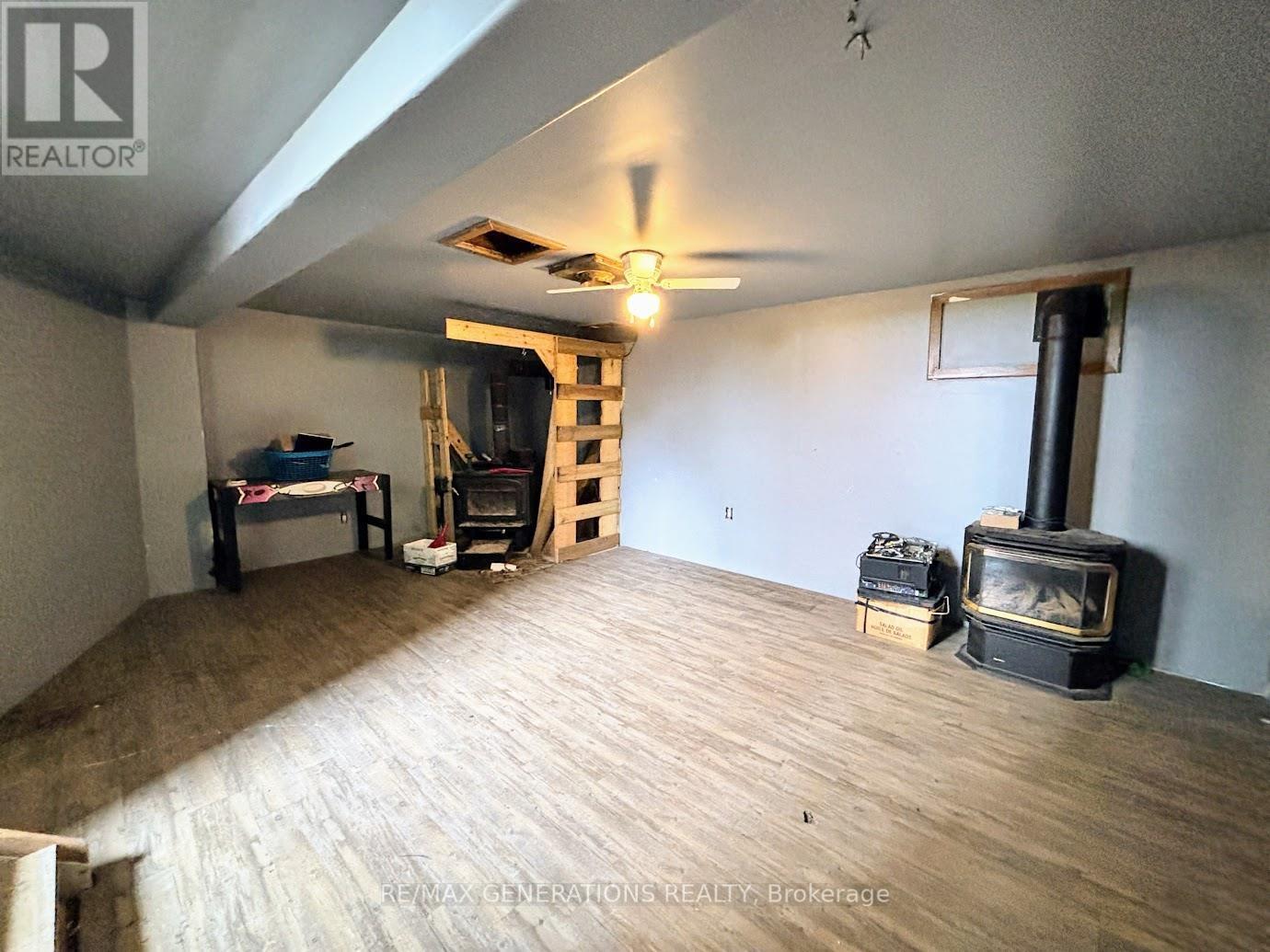 55 Neebig Avenue, Manitouwadge, Ontario  P0T 2C0 - Photo 22 - X13478030