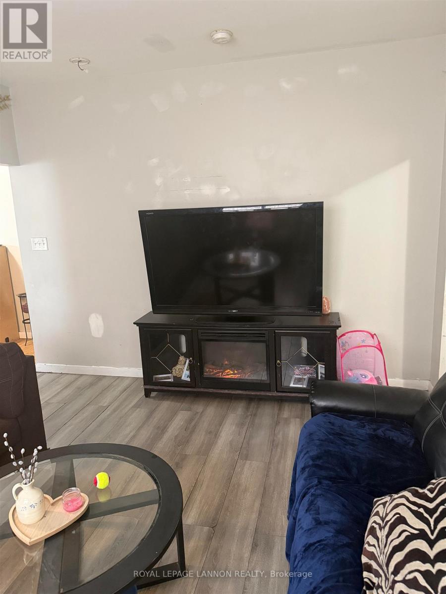 336 May Street North, Thunder Bay, Ontario  P7C 3R2 - Photo 7 - X13489848
