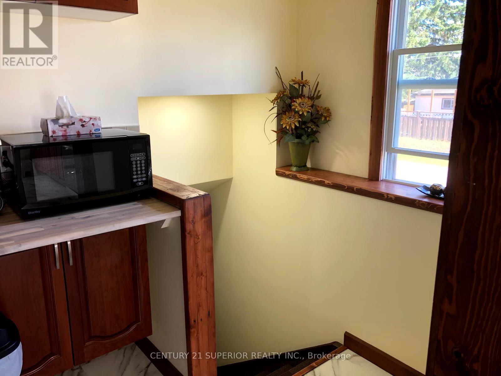 240 Walker Street, Greenstone, Ontario  P0T 1G0 - Photo 2 - X13495834