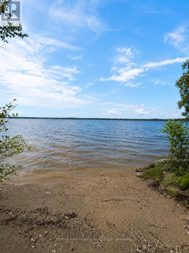 Lot 6 Waba Road Lower Twin Lakes, Greenstone, Ontario  P0T 2H0 - Photo 4 - X13489986