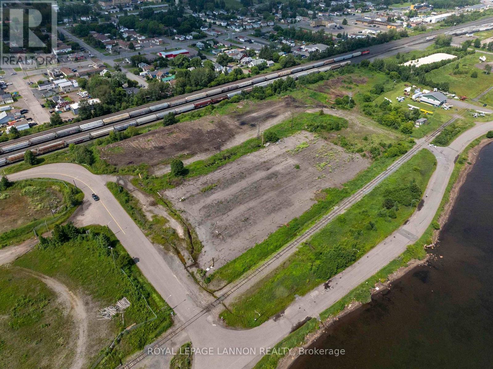 #6 & 7 - 0 Marina Park Drive, Thunder Bay, Ontario  P7A 7W7 - Photo 6 - X13255876