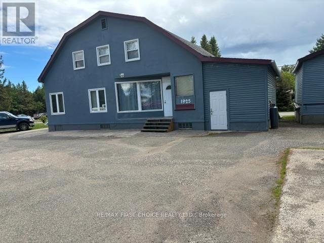 1925 ARTHUR STREET W, Thunder Bay, Ontario