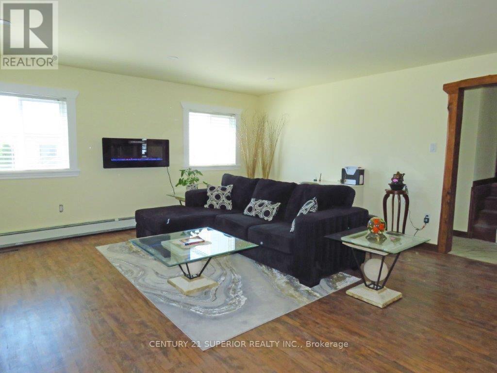 240 Walker Street, Greenstone, Ontario  P0T 1G0 - Photo 18 - X13495834