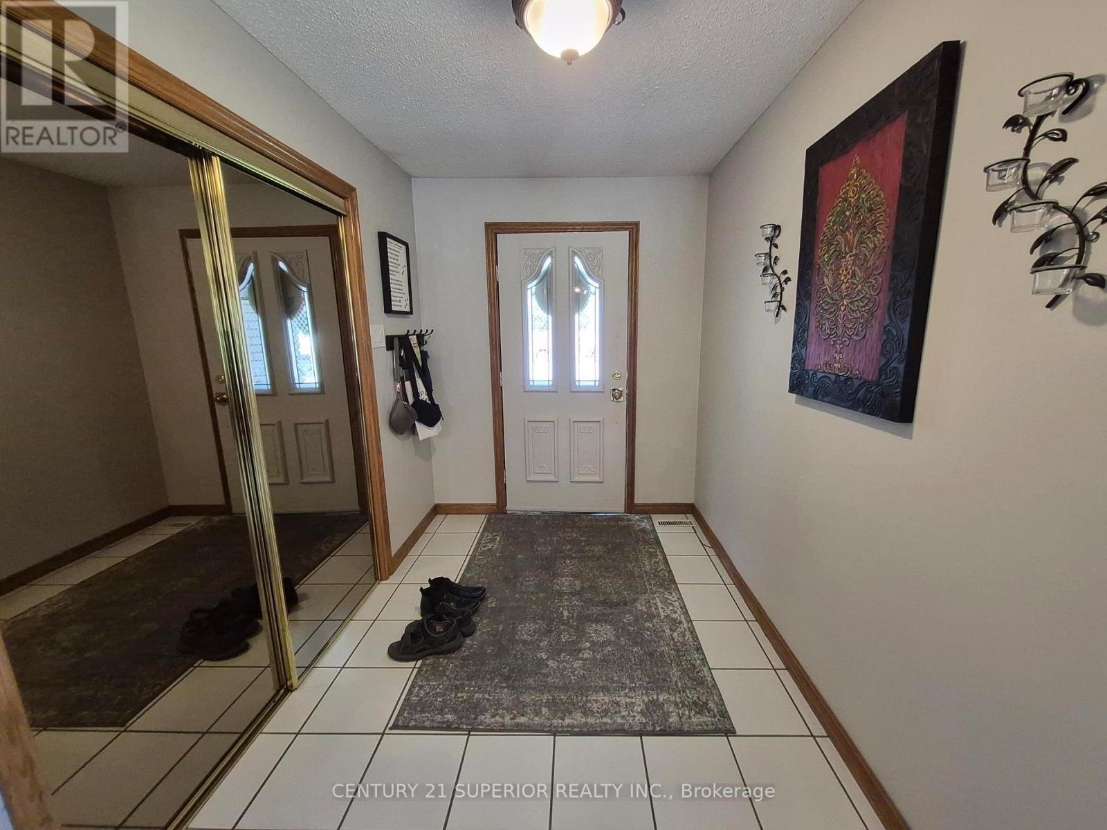 104 Centennial Drive, Schreiber, Ontario  P0T 2W0 - Photo 4 - X13501122