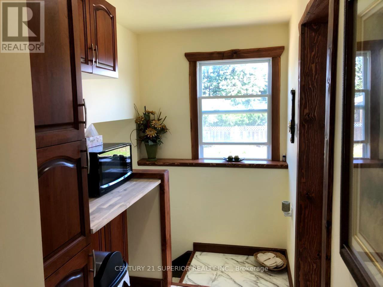 240 Walker Street, Greenstone, Ontario  P0T 1G0 - Photo 3 - X13495834