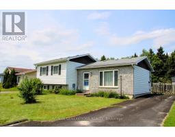 16 MATACHEWAN ROAD, Manitouwadge, Ontario