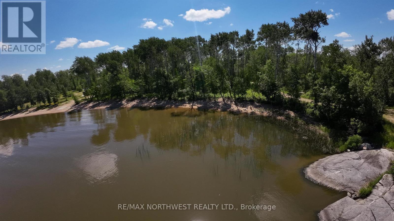 61 Pentney Lane, Lake Of The Woods (Morson), Ontario  P0W 1M0 - Photo 5 - X13526196
