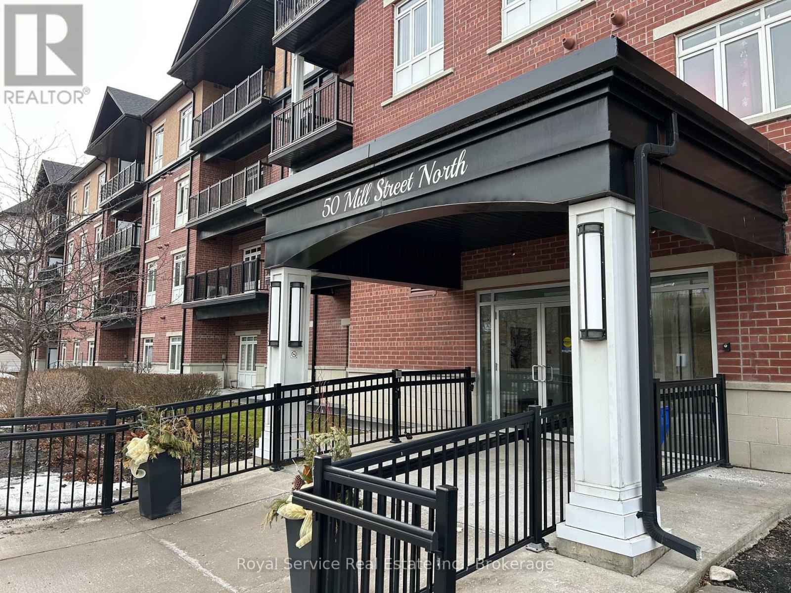 309 - 50 MILL STREET N, Port Hope, Ontario