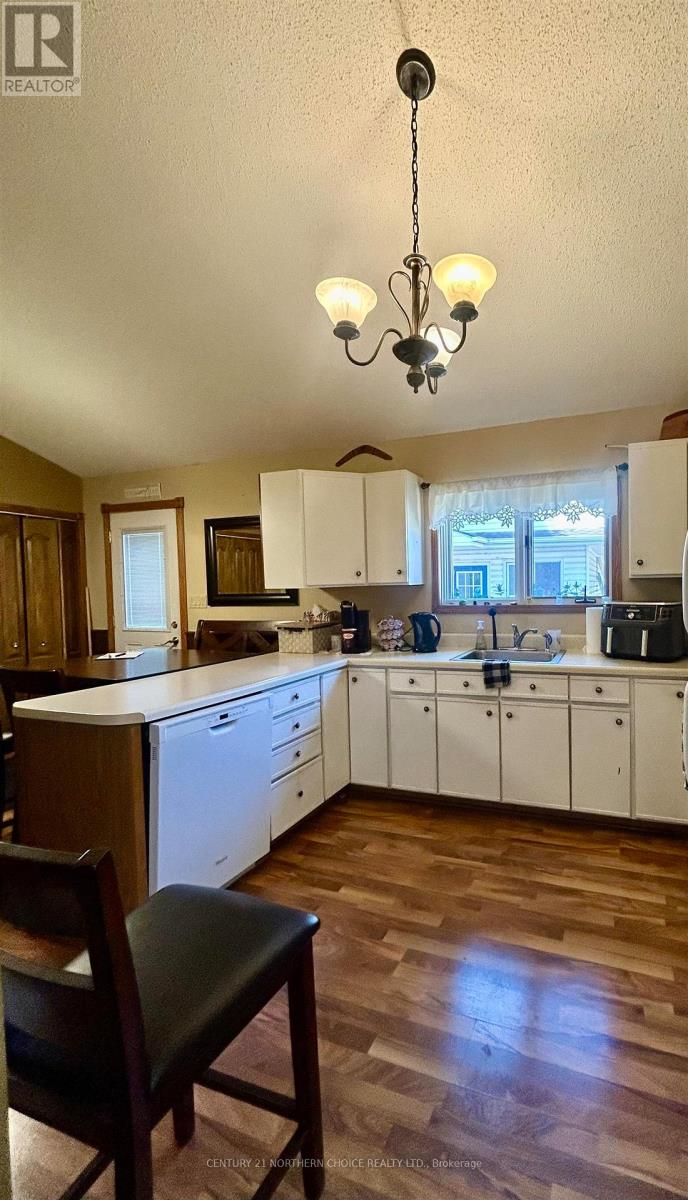 626 Second Street West, Fort Frances, Ontario  P9A 2Z8 - Photo 4 - X13532864