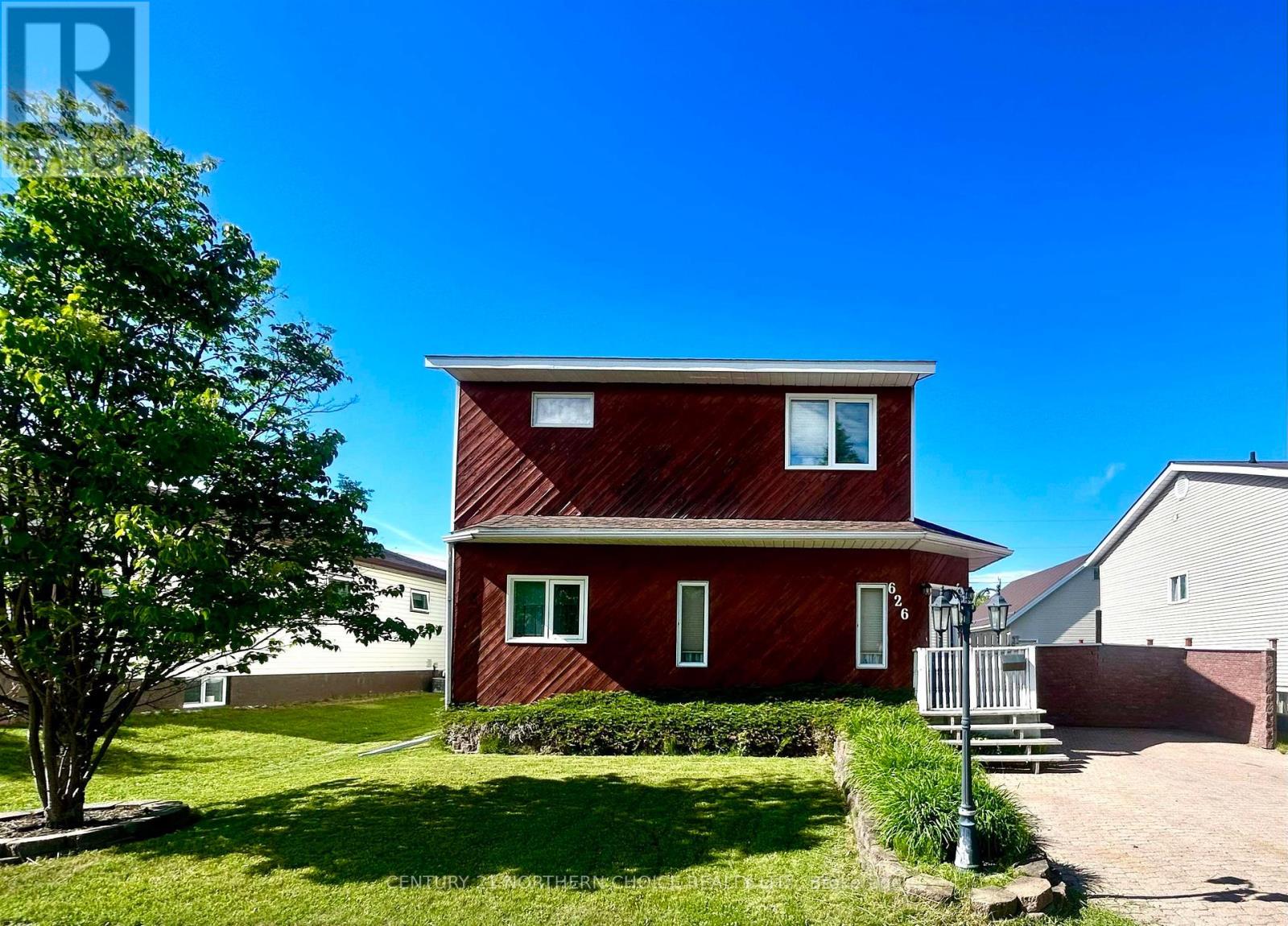 626 Second Street West, Fort Frances, Ontario  P9A 2Z8 - Photo 1 - X13532864