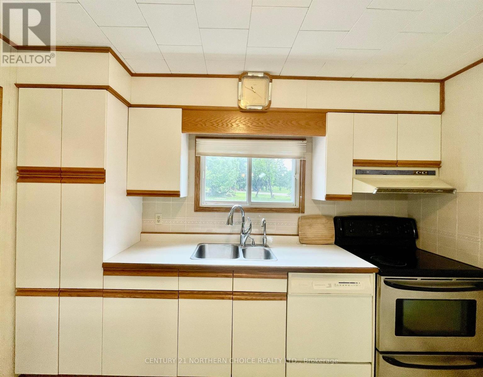 17141 Hwy 17 W, Kenora Remote Area, Ontario  P8N 2Y6 - Photo 29 - X13538684