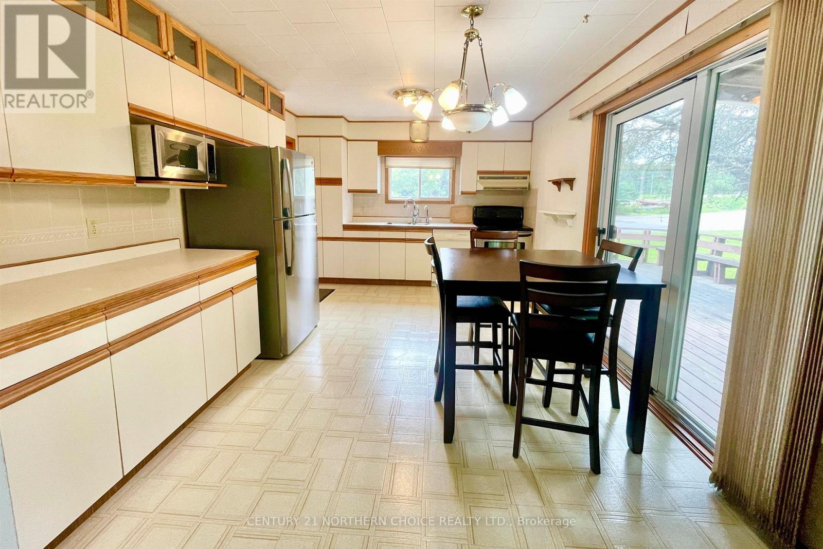 17141 Hwy 17 W, Kenora Remote Area, Ontario  P8N 2Y6 - Photo 30 - X13538684