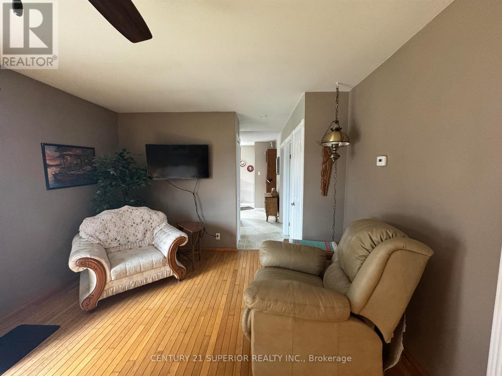 96 Warbler Drive, Manitouwadge, Ontario  P0T 2C0 - Photo 24 - X13560390