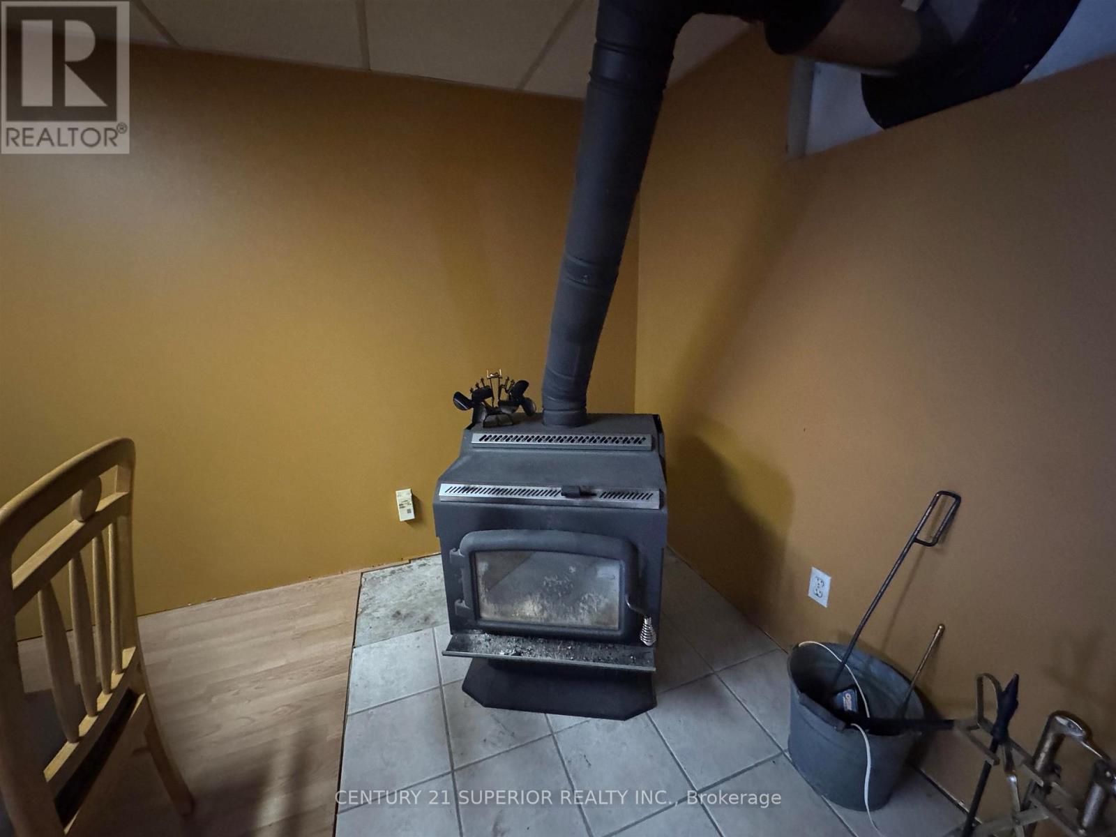 96 Warbler Drive, Manitouwadge, Ontario  P0T 2C0 - Photo 34 - X13560390