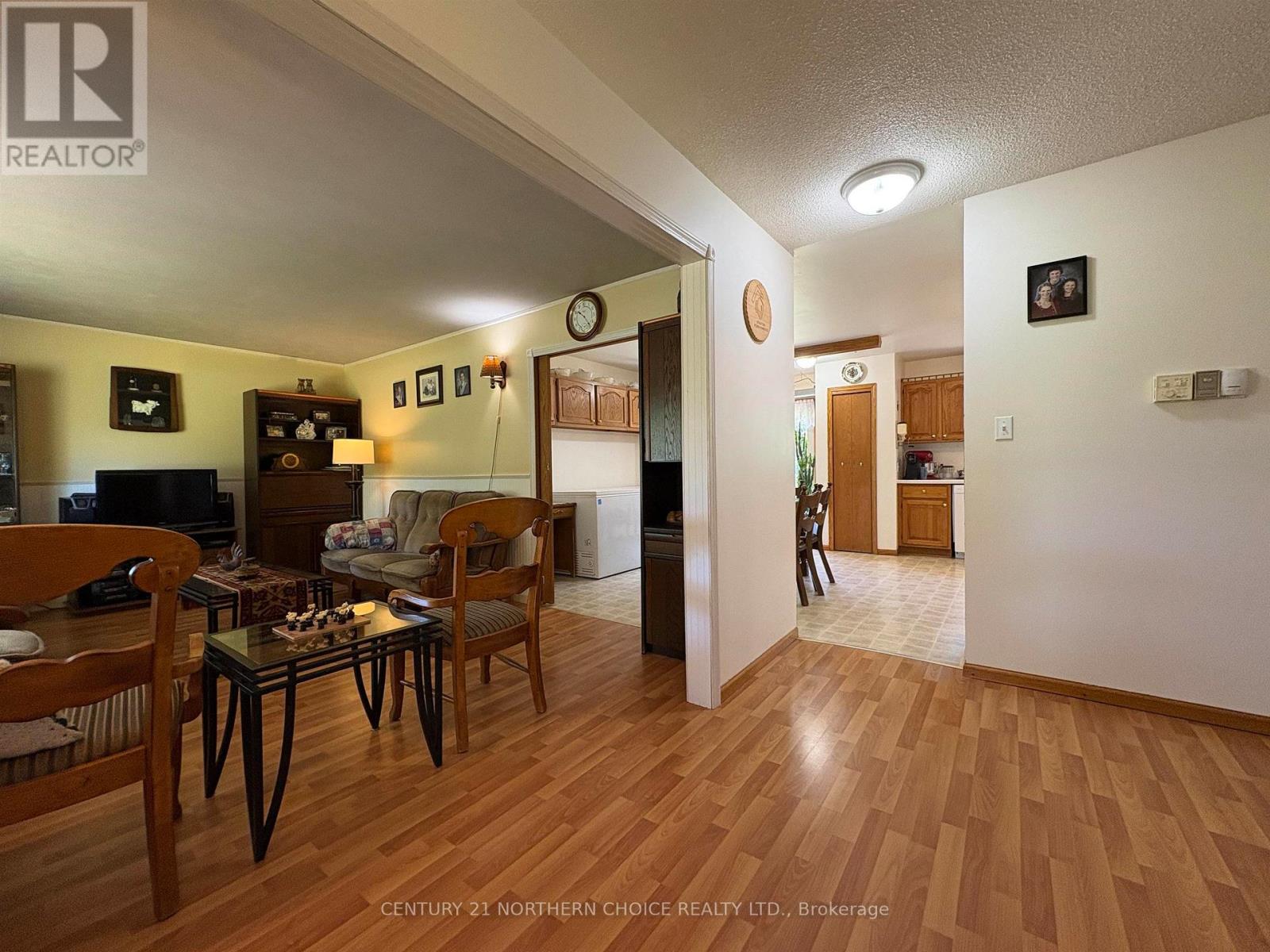 993 Fisher Road, Emo, Ontario  P0W 1E0 - Photo 29 - X13562242