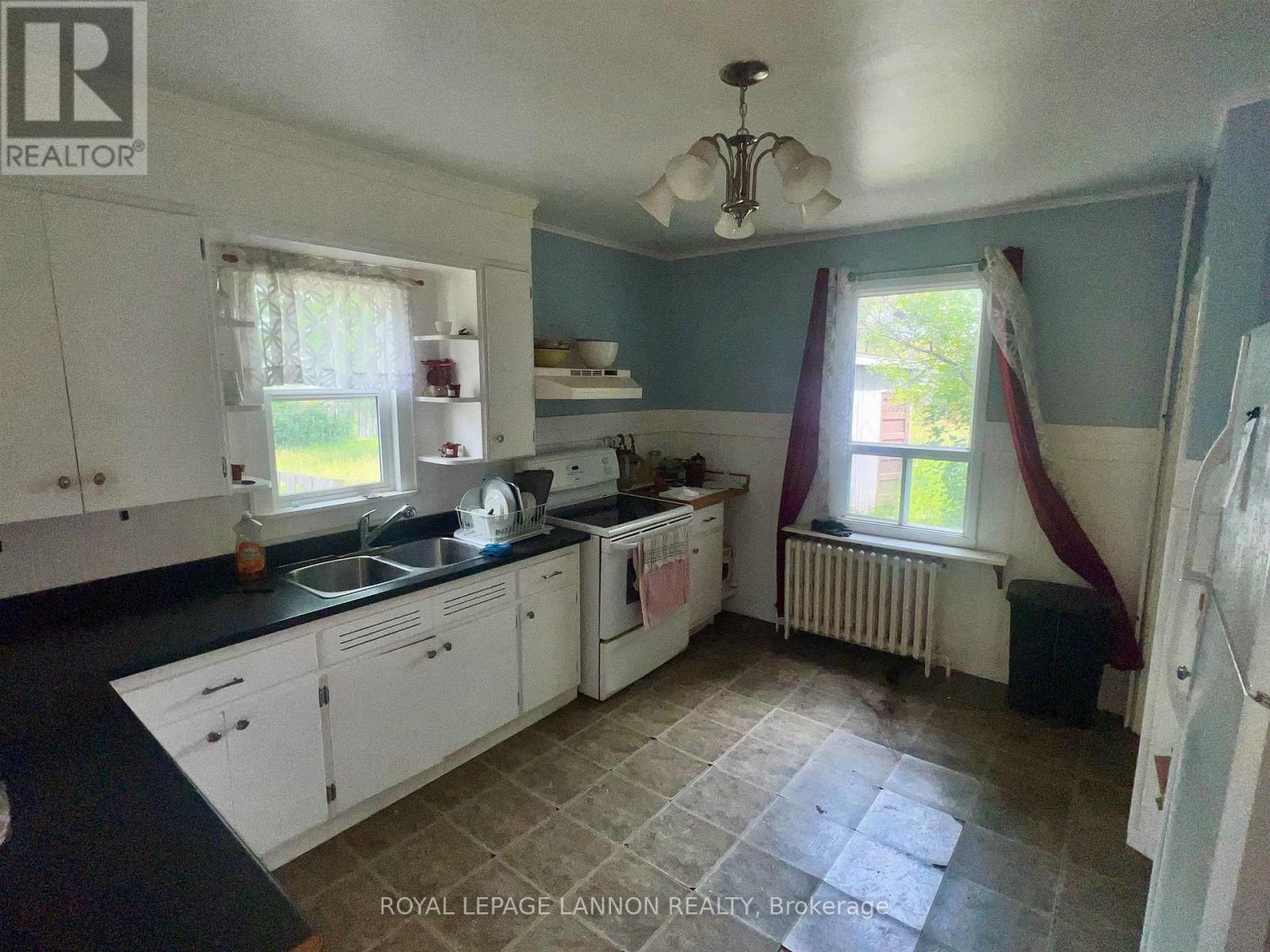 213-215 Gorrie Street, Atikokan, Ontario  P0T 1C0 - Photo 7 - X13550050