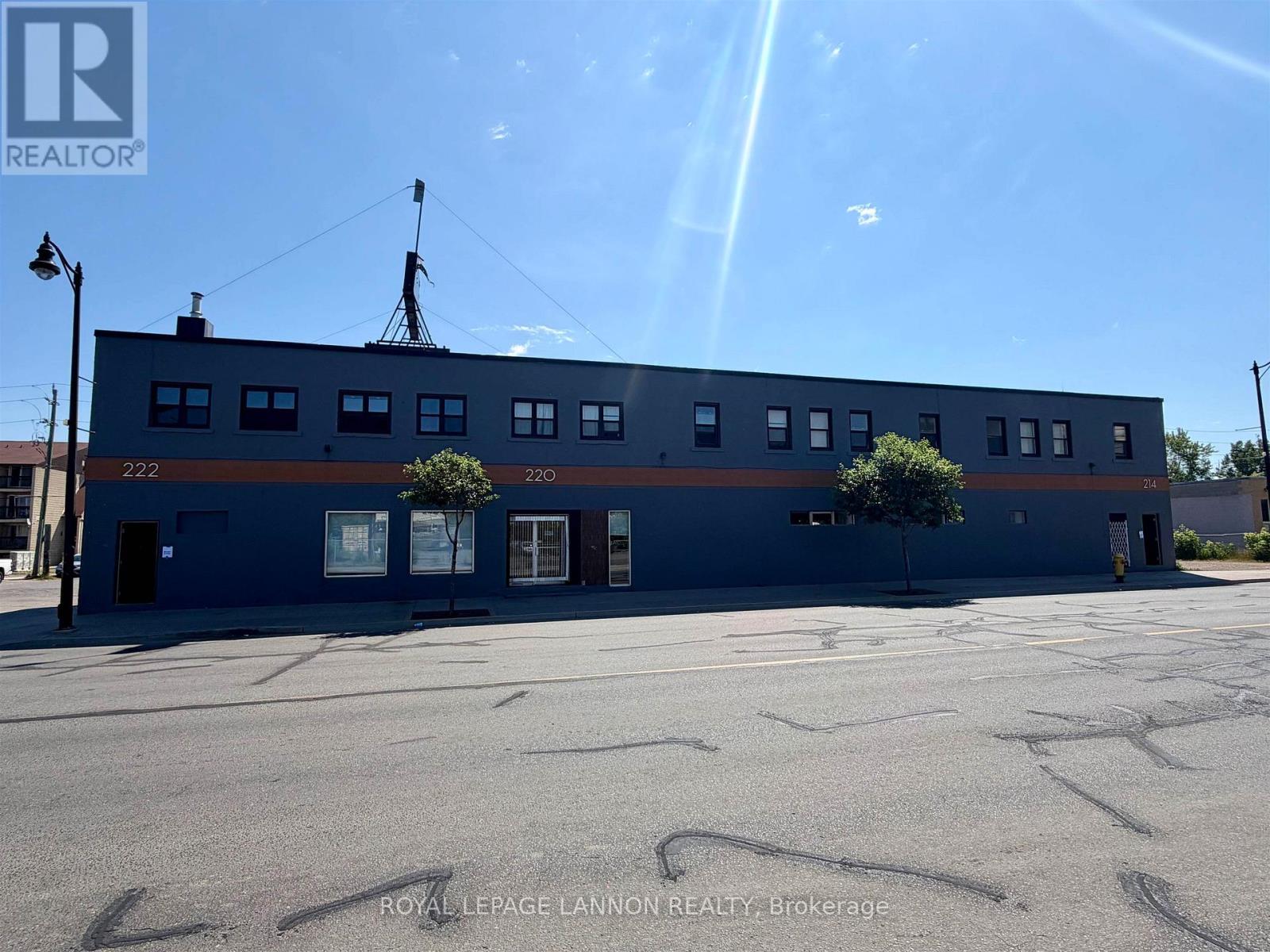 222 May Street N, Thunder Bay, Ontario  P7C 3P6 - Photo 1 - X13563424