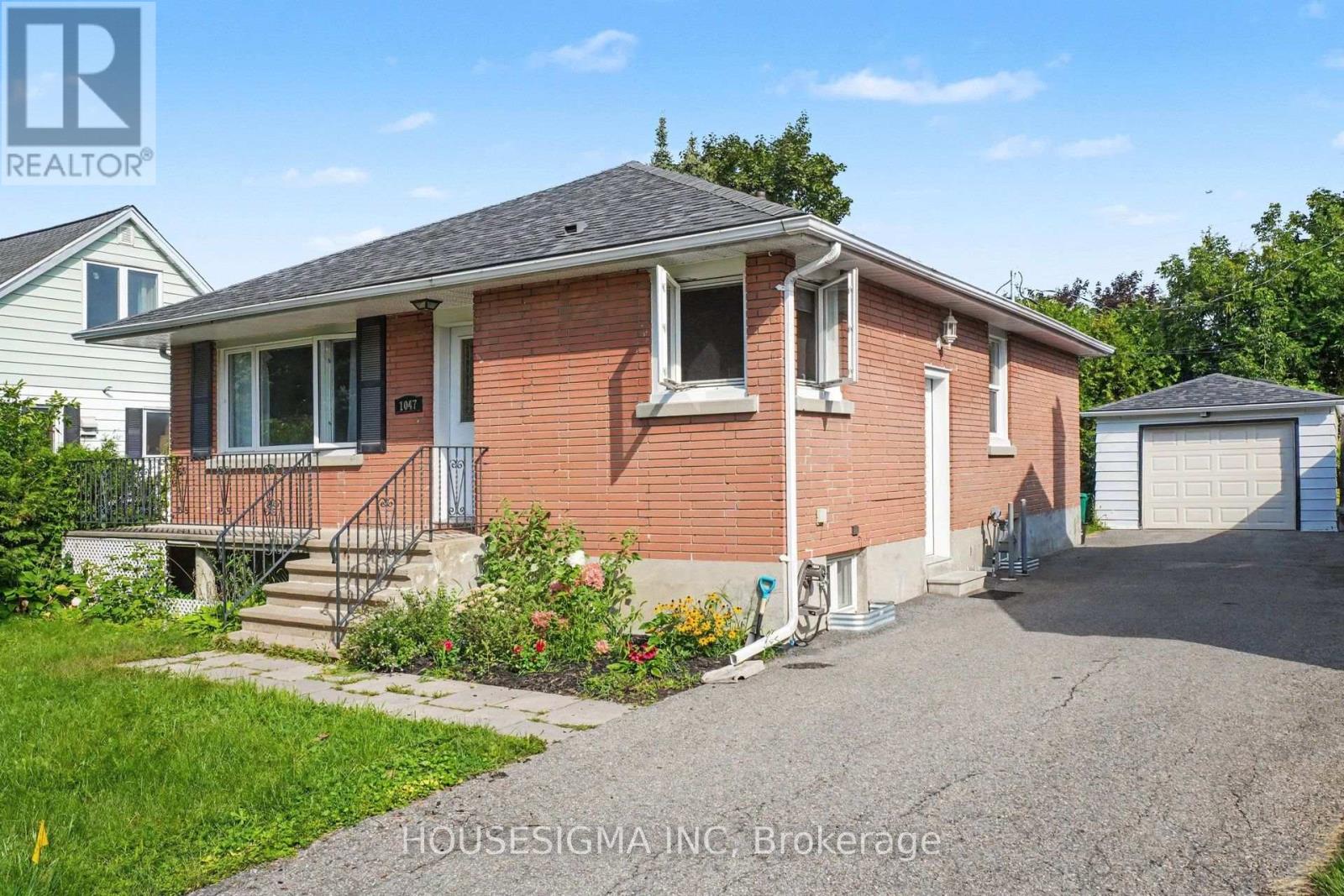 1047 RICHARD AVENUE, ottawa, Ontario