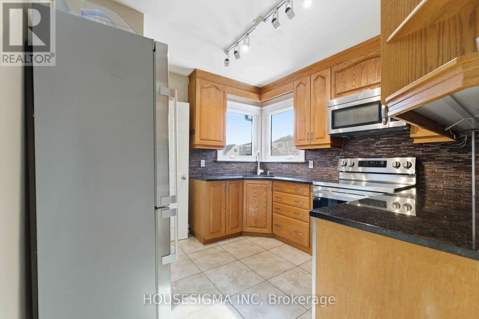 1047 Richard Avenue, Ottawa, Ontario  K1H 8C3 - Photo 14 - X13730990