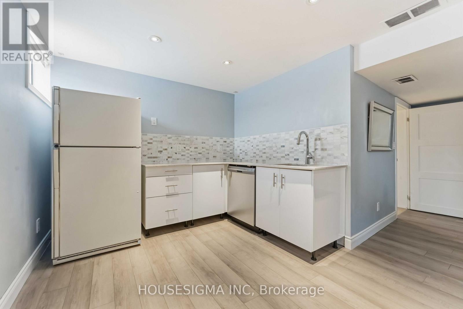 1047 Richard Avenue, Ottawa, Ontario  K1H 8C3 - Photo 34 - X13730990