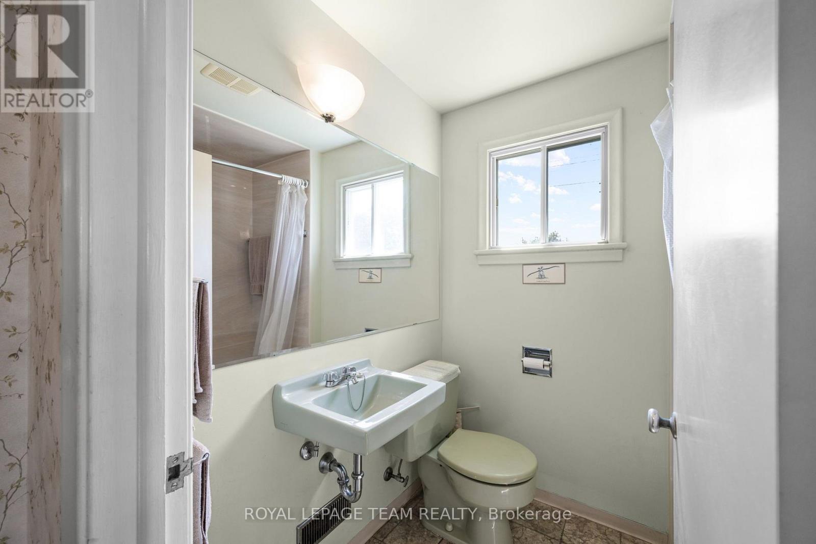 528 Browning Avenue, Ottawa, Ontario  K1G 0T4 - Photo 23 - X13730996