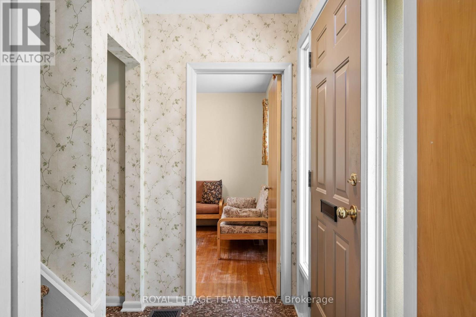 528 Browning Avenue, Ottawa, Ontario  K1G 0T4 - Photo 6 - X13730996
