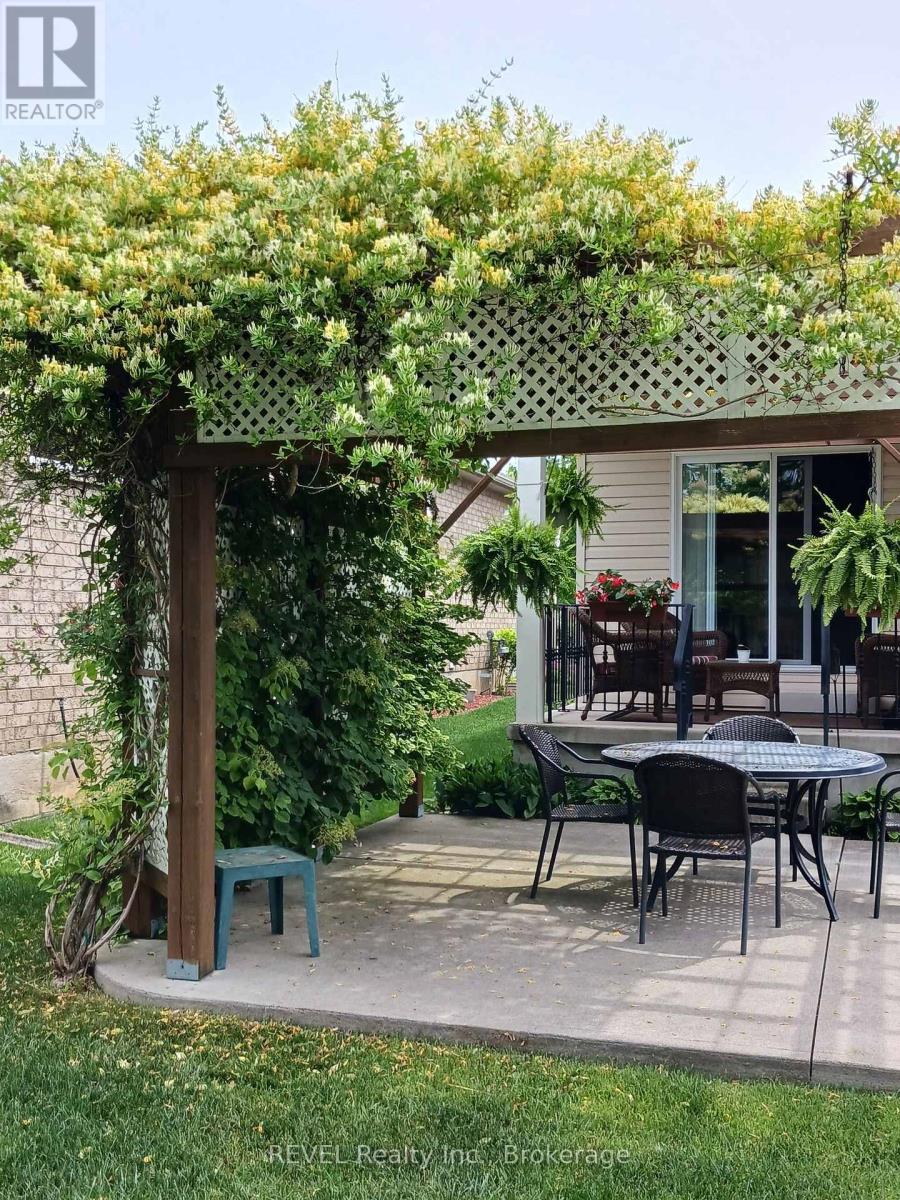 30 Bianca Drive, Niagara-On-The-Lake, Ontario  L0S 1T0 - Photo 38 - X13730768