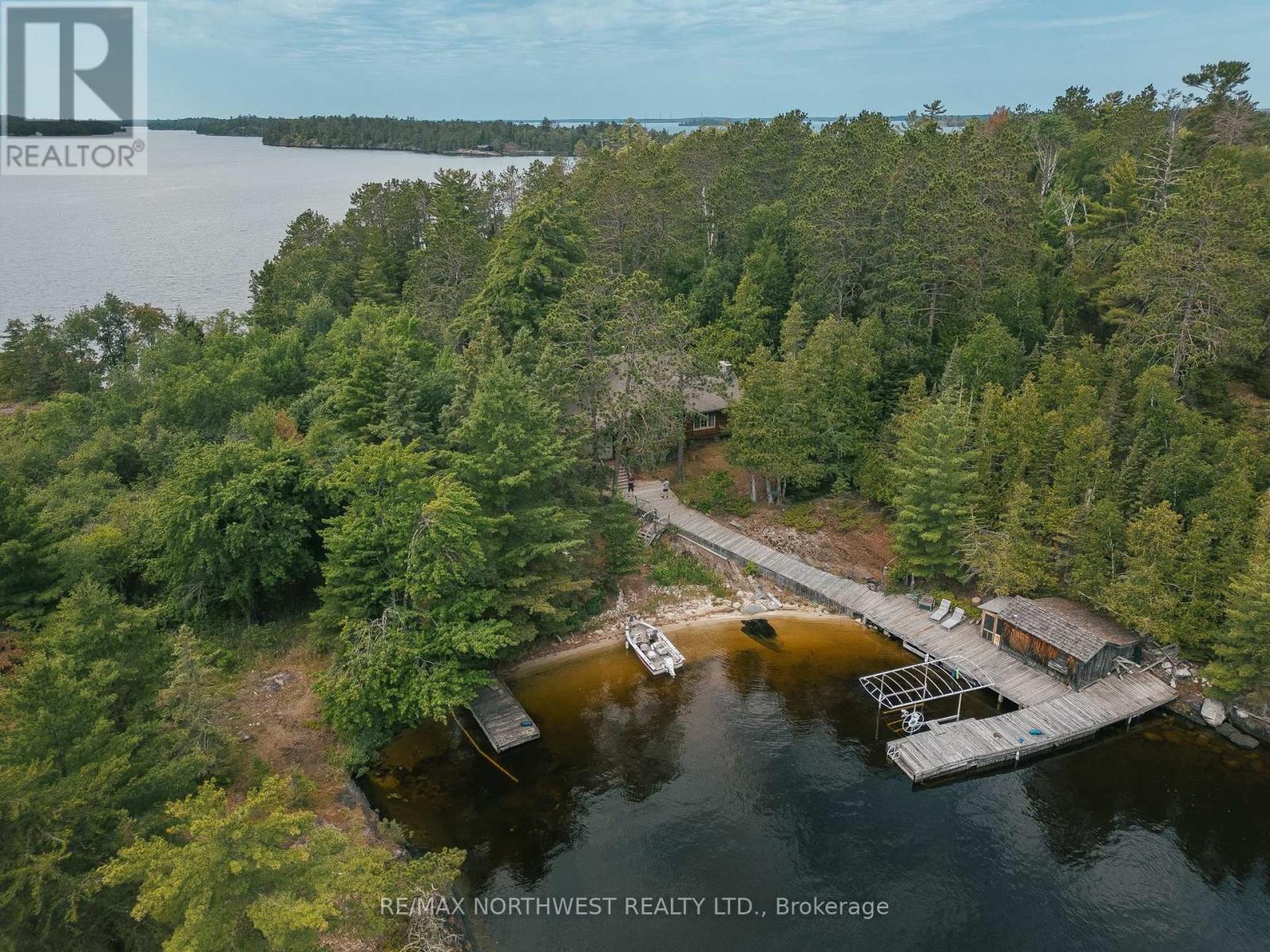 1 Red Pine Island, Rainy River Remote Area, Ontario  P9A 3M3 - Photo 2 - X13567270