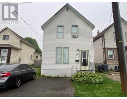 12 MACHAR AVENUE, Thunder Bay, Ontario