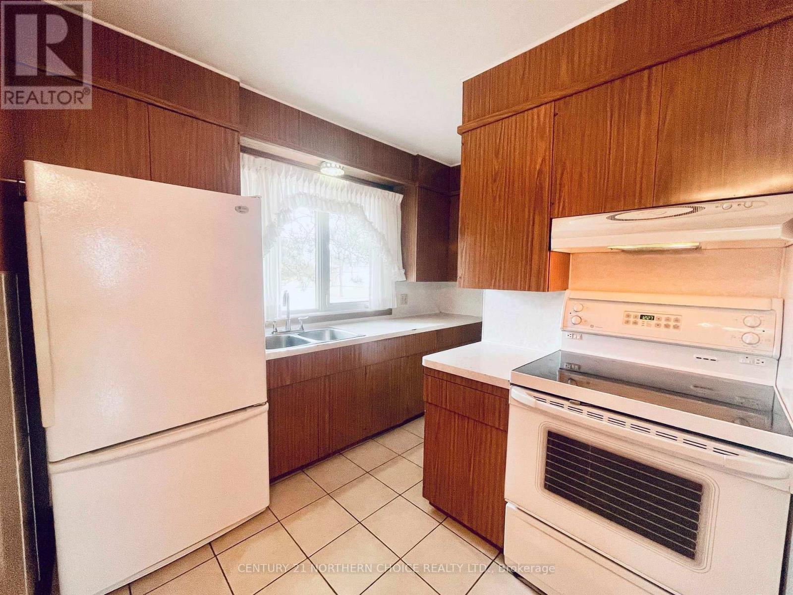 45 Dingwall Parkway, Dryden, Ontario  P8N 1T5 - Photo 8 - X13251144