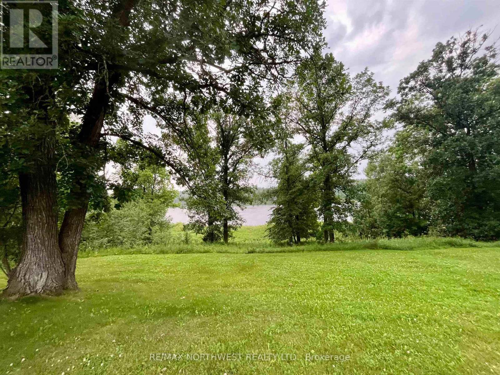 986 Hwy 11 — photo 2