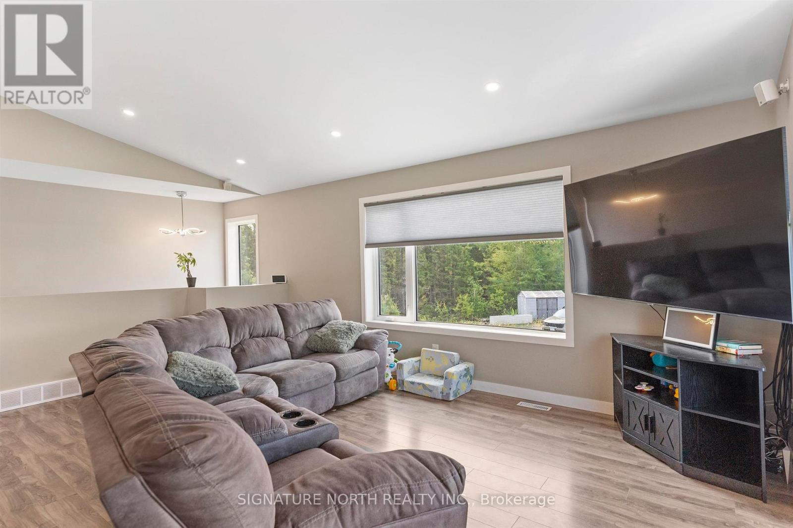 510 Highway 527, Shuniah, Ontario  P7A 0N2 - Photo 4 - X13613024