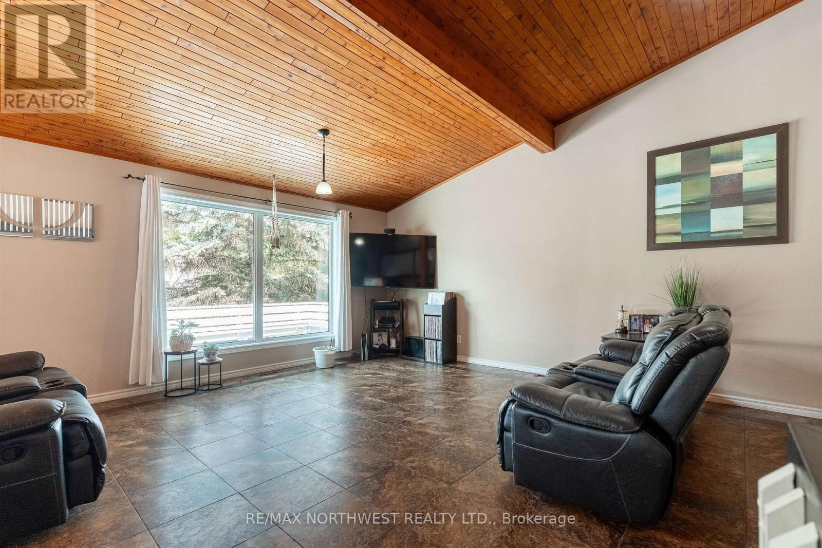 29 Amethyst Street, Kenora, Ontario  P9N 4C2 - Photo 11 - X13633866