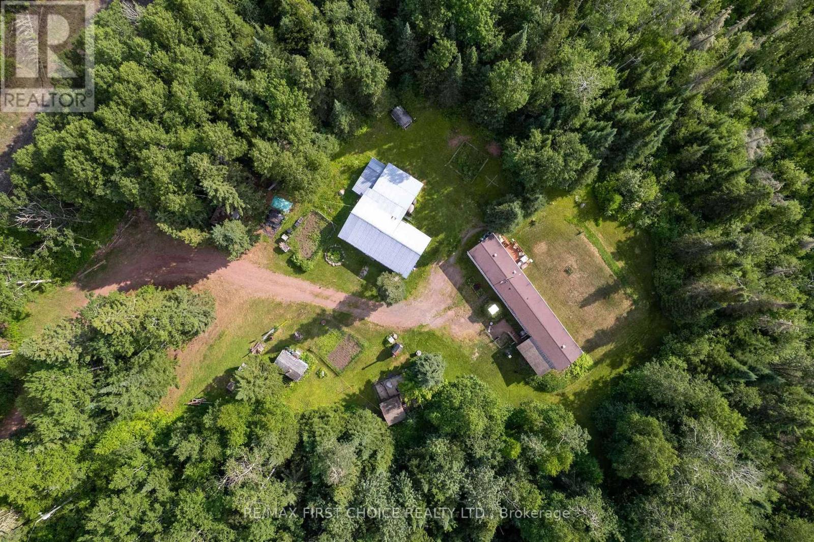 200 Captain Road — photo 1