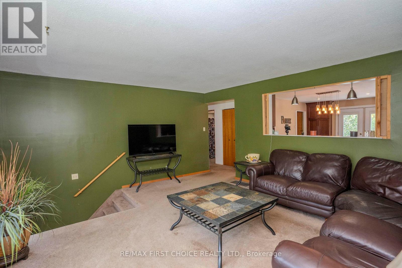 521 Onion Lake Road, Thunder Bay, Ontario  P7G 2C1 - Photo 19 - X13646976