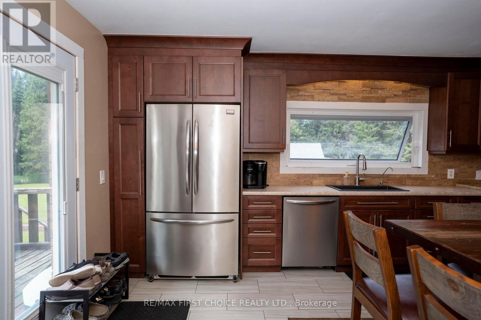 521 Onion Lake Road, Thunder Bay, Ontario  P7G 2C1 - Photo 11 - X13646976