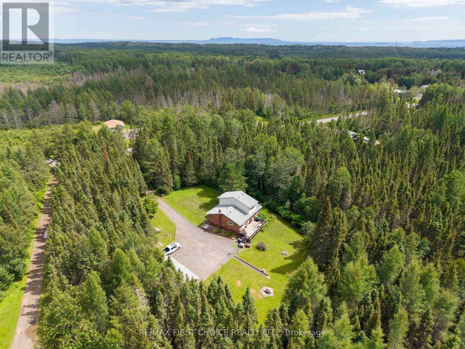 521 Onion Lake Road, Thunder Bay, Ontario  P7G 2C1 - Photo 50 - X13646976
