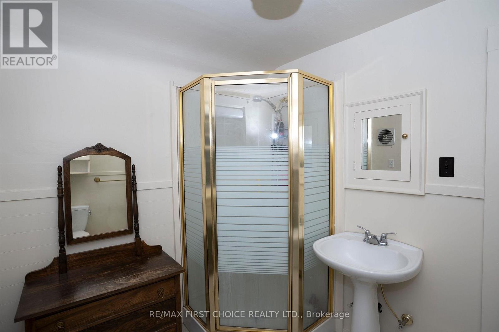 43 Summit Avenue, Thunder Bay, Ontario  P7B 3N7 - Photo 40 - X13648946