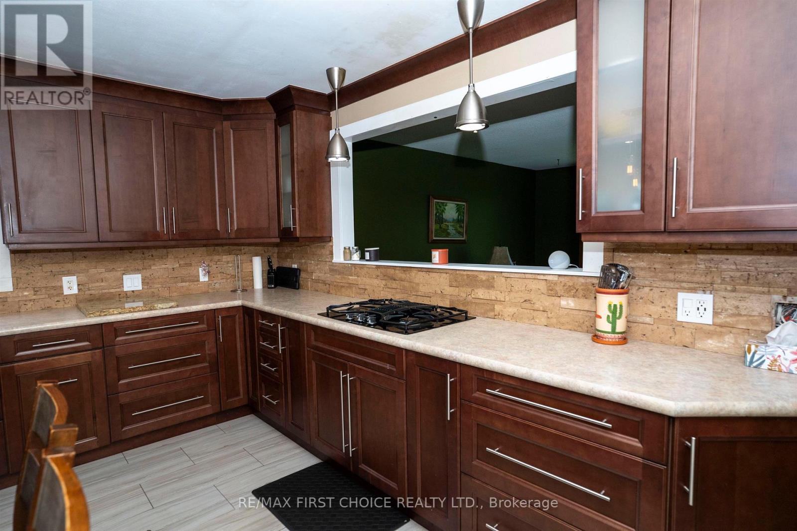 521 Onion Lake Road, Thunder Bay, Ontario  P7G 2C1 - Photo 12 - X13646976