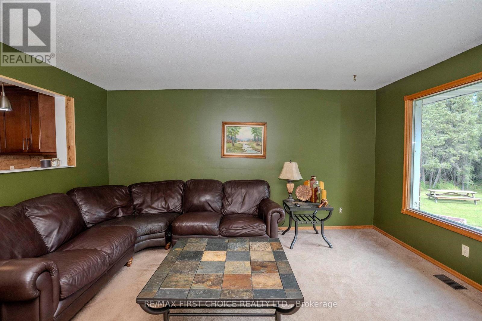 521 Onion Lake Road, Thunder Bay, Ontario  P7G 2C1 - Photo 16 - X13646976