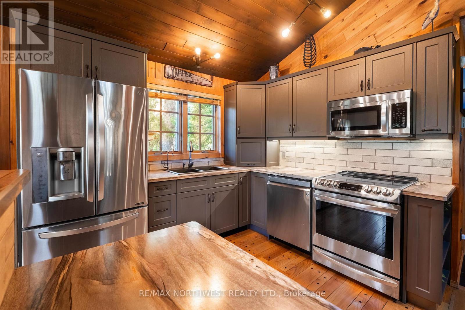 3 Branch Rd 16a, Kenora Remote Area, Ontario  P0X 1H0 - Photo 6 - X13659438