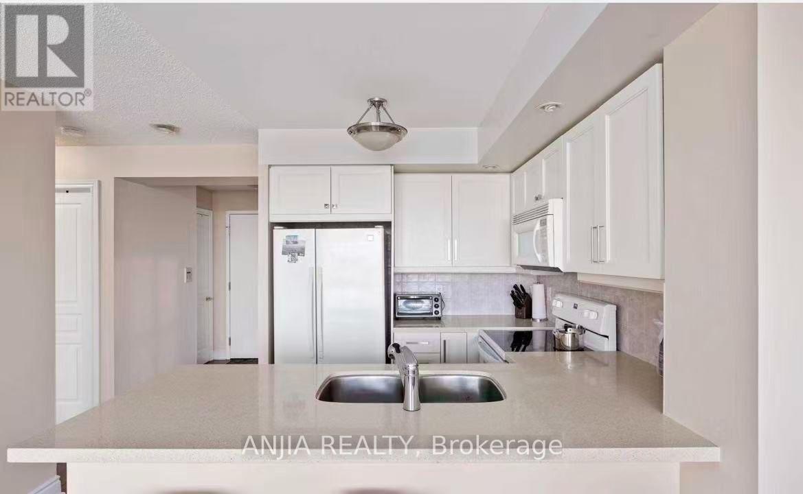 903 - 5 Northtown Way, Toronto, Ontario  M2N 7A1 - Photo 3 - C13730684