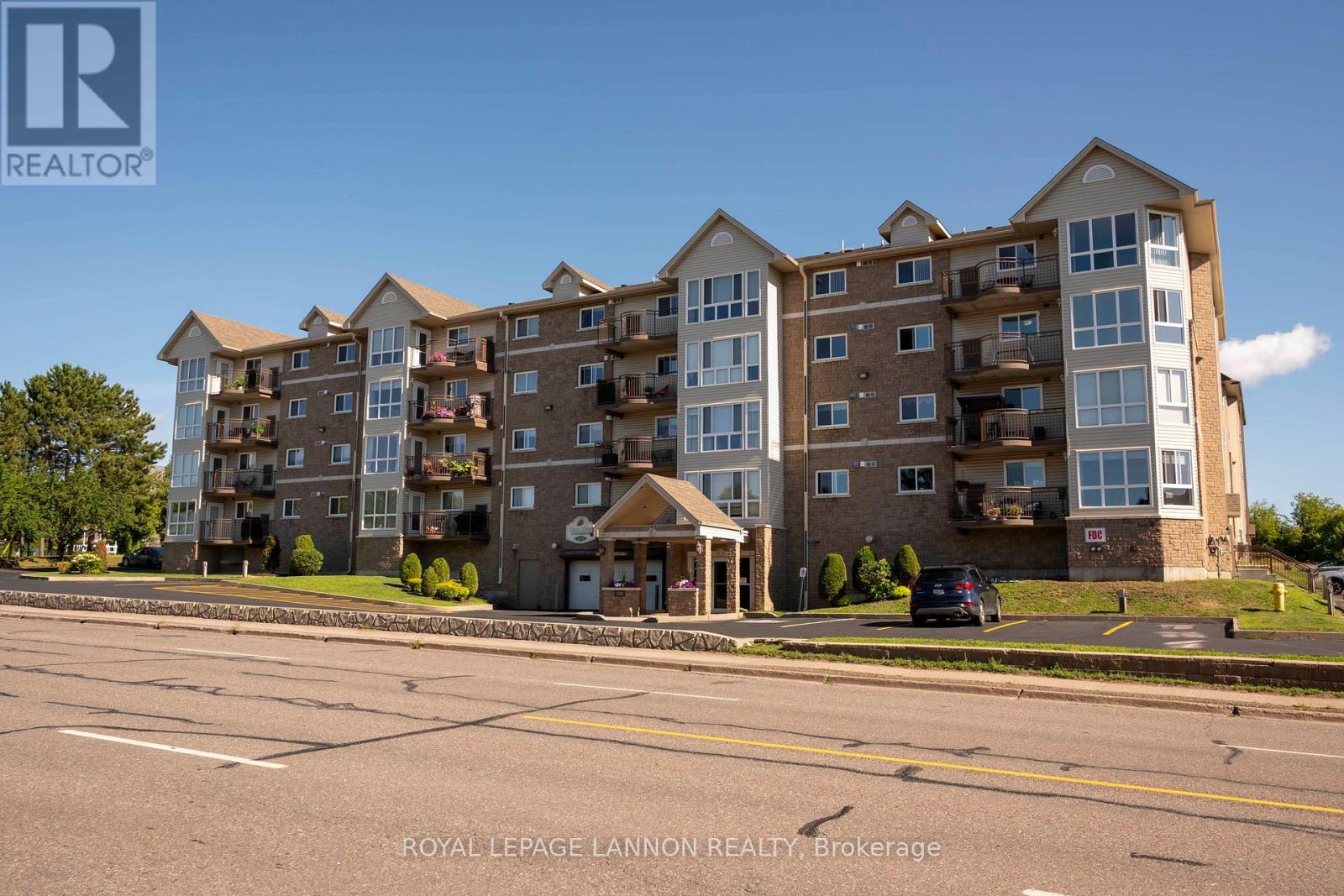 101 - 620 Red River Road, Thunder Bay, Ontario  P7E 6S1 - Photo 1 - X13649356