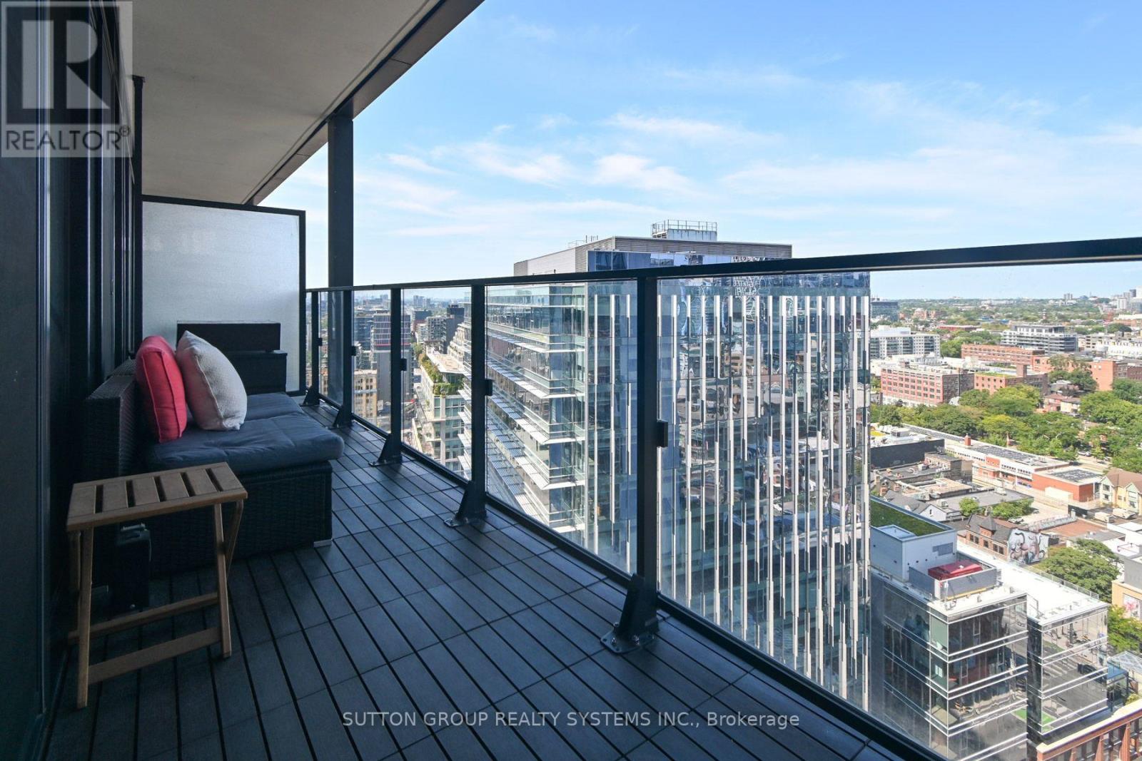 2004 - 125 Peter Street, Toronto, Ontario  M5V 0M2 - Photo 15 - C13730902