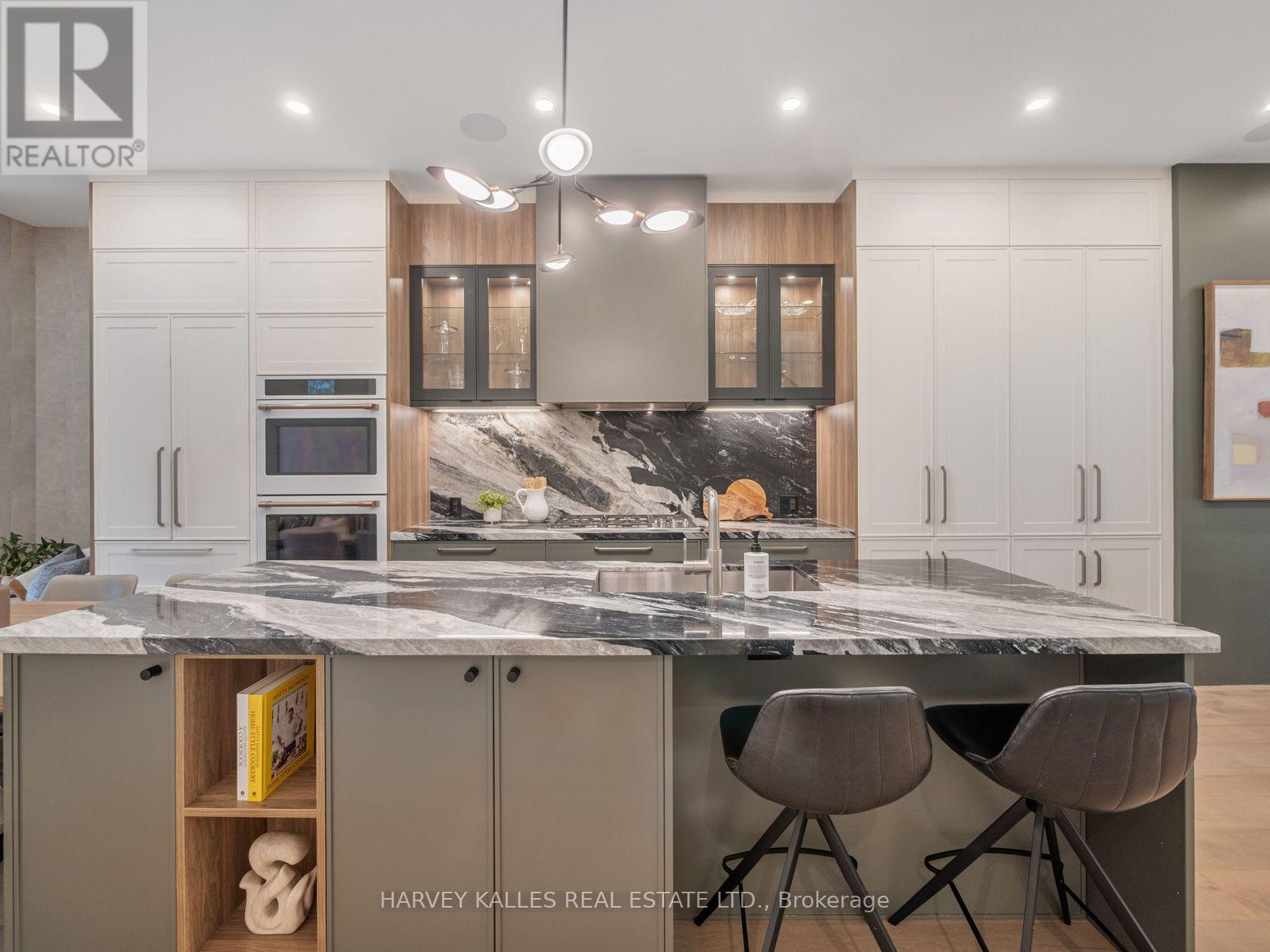 381 Glenholme Avenue, Toronto, Ontario M6E 3E6 - Photo 14 - C13730952