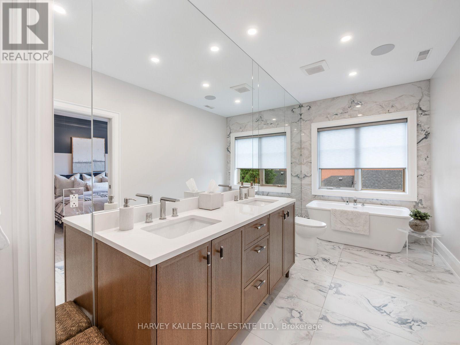 381 Glenholme Avenue, Toronto, Ontario M6E 3E6 - Photo 26 - C13730952