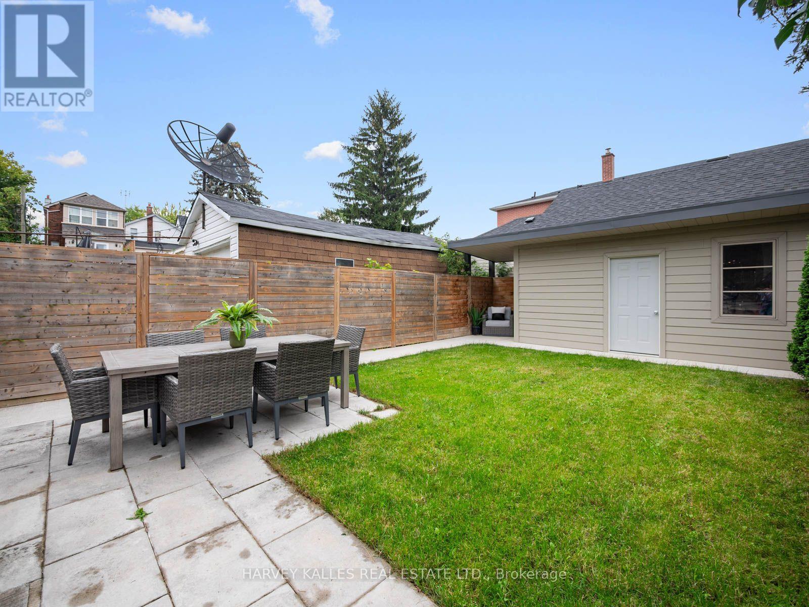 381 Glenholme Avenue, Toronto, Ontario M6E 3E6 - Photo 46 - C13730952